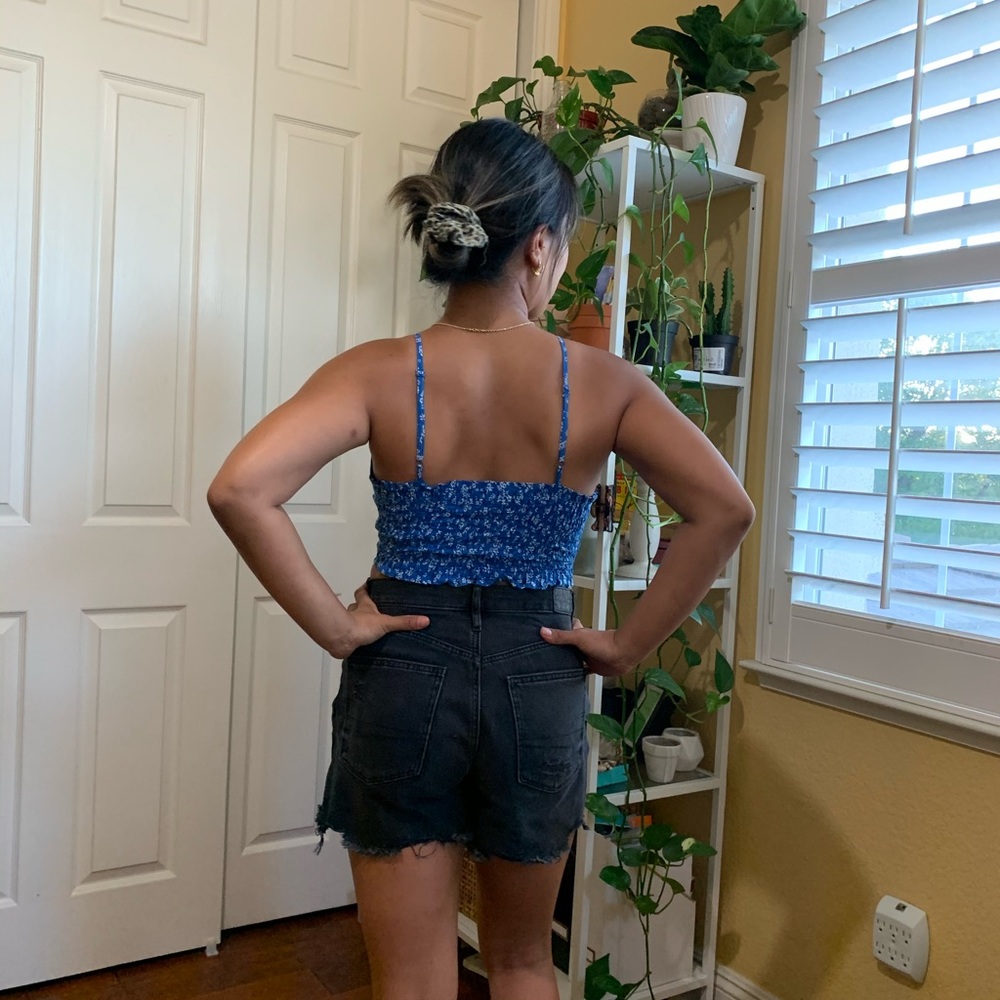 Urban outfitters crop top - Picture 2 of 2